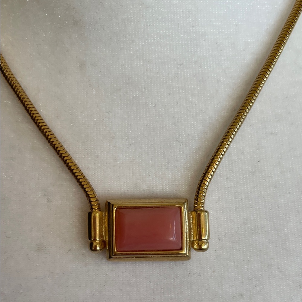 GIVENCHY Gold Serpentine Chain Rectangle Pink Cabochon Stone Necklace Vintage - Picture 7 of 17